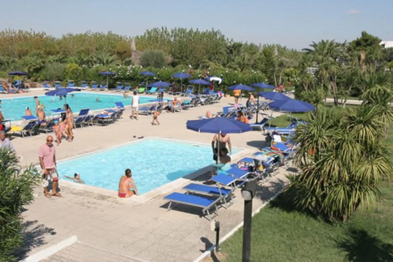 African Beach Hotel-Residence Manfredonia Exterior foto