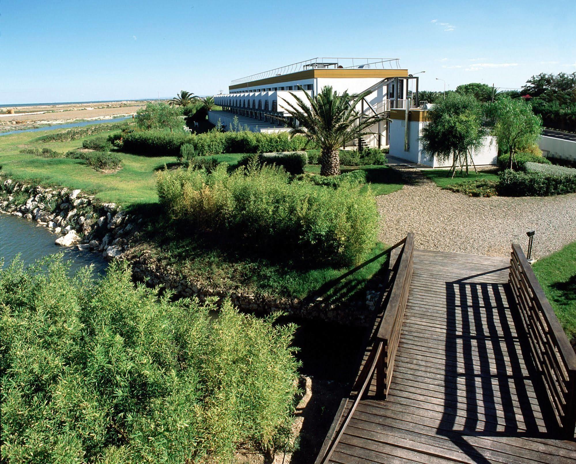 African Beach Hotel-Residence Manfredonia Exterior foto