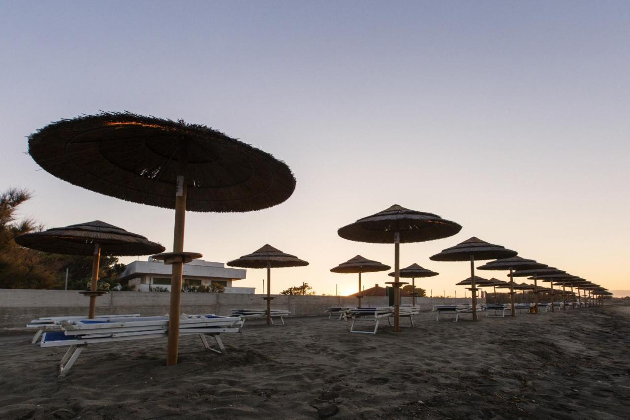 African Beach Hotel-Residence Manfredonia Exterior foto